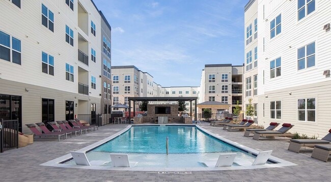 Photo - 22540 Merchants Way
