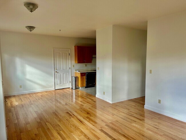 Photo - 426 Piper St