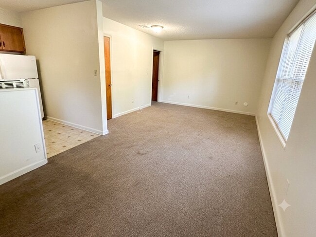 Photo - 3105 Woodmore Ln NW Unit B