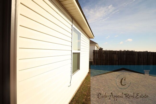 Photo - Beautiful 4 bed, 2 bath home - Nettleton!!