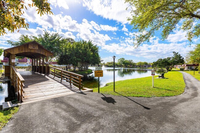 687 Marlboro Oval Unit A