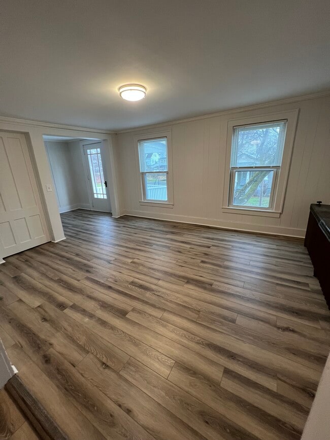 Photo - 18 Parmenter Ave Unit 2