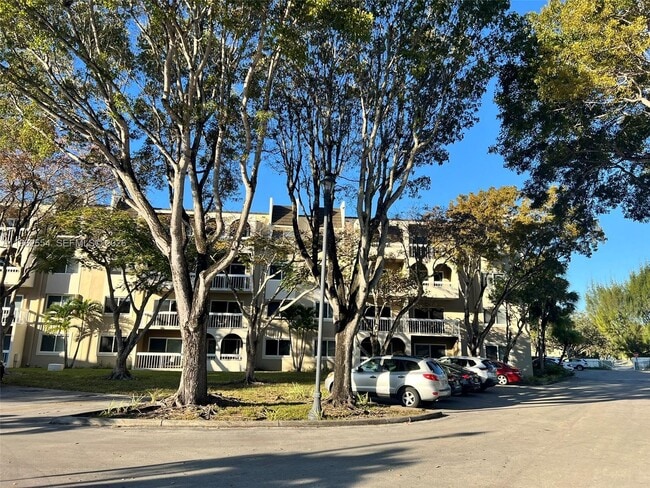 Building Photo - 8103 Camino Real Unit C413