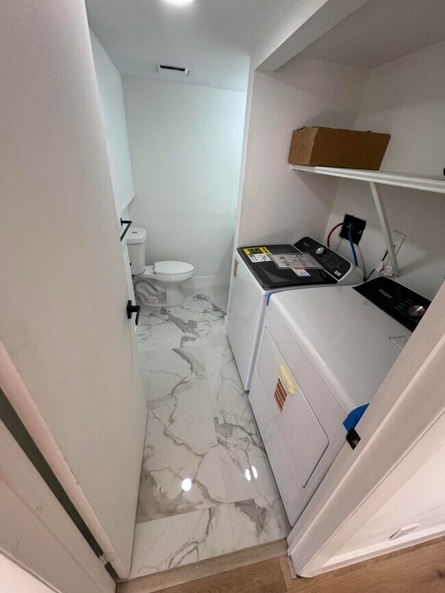 Photo - 4204 Waterview Cir