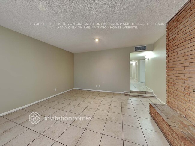 Photo - 5746 N 41st Dr