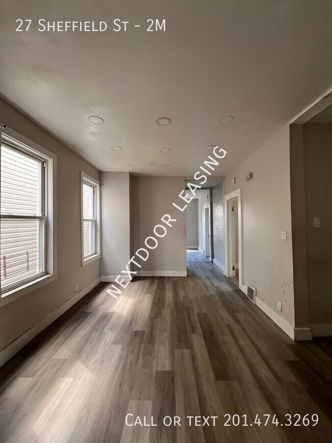 Photo - 27 Sheffield St Unit 2M