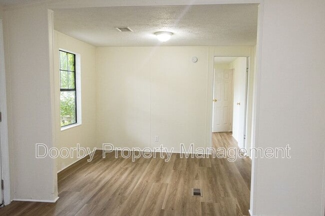 Photo - 5440 Harpo St