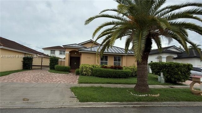 Photo - 1070 NW 129th Pl