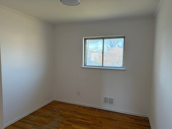 Photo - 280 Pemaco Ln Unidad 1B