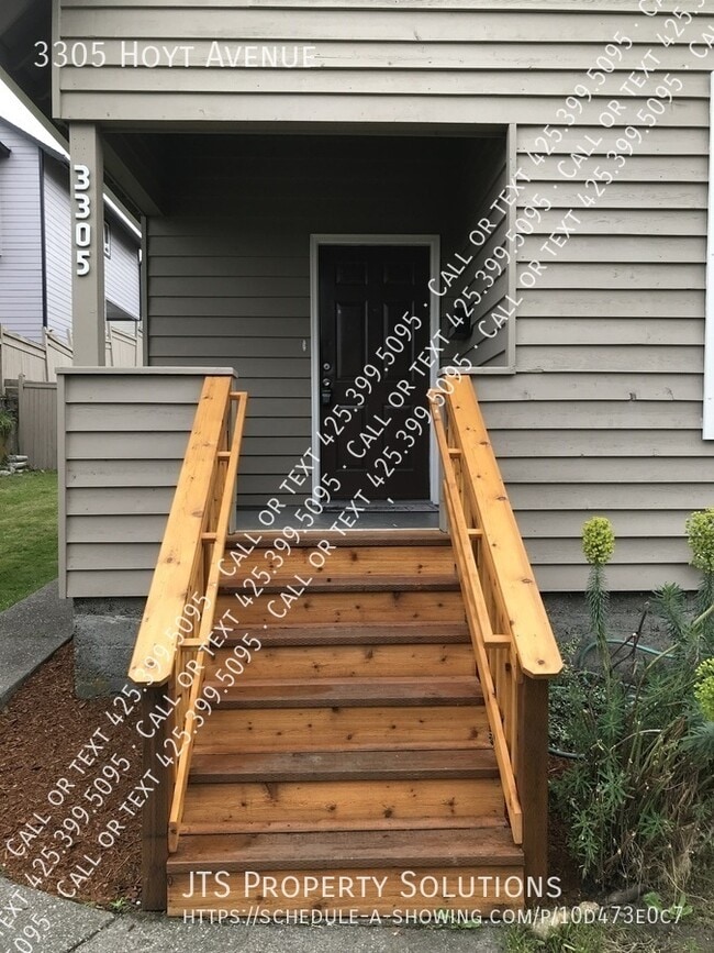 Photo - 3305 Hoyt Ave