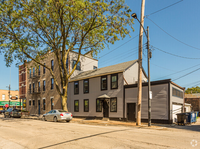 Building Photo - 1659 W 21st St Rental