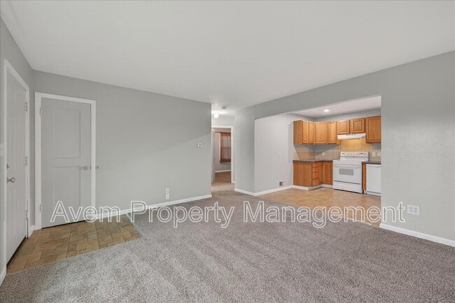 Photo - 7405 NE Jonesmore St