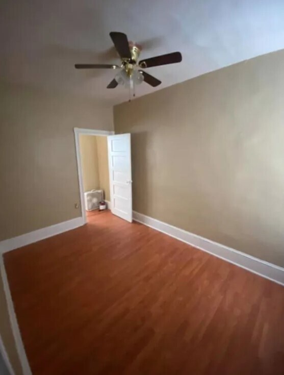 Photo - 152 N Robinson St