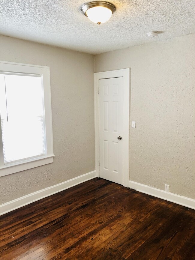 Photo - 3414 Bales Ave