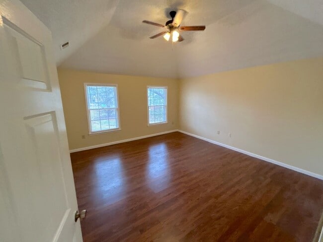 Photo - 8209 Crimson Creek Dr