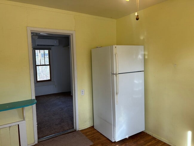 Photo - 1 Bedroom Duplex AVAILABLE NOW