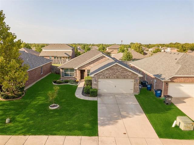 325 Crosscreek Dr