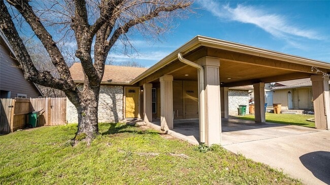 Building Photo - 10606 Topperwein Dr Rental