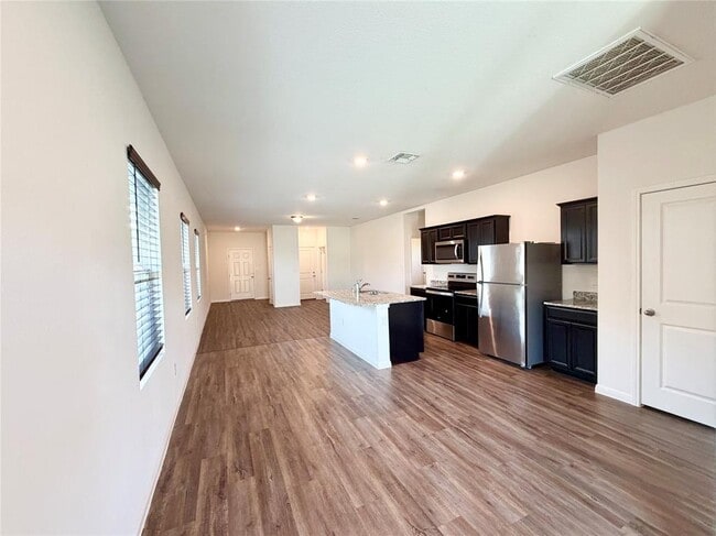 Photo - 360 Bell Rings Dr