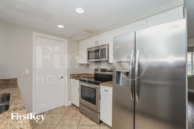 Photo - 3625 Galway Dr