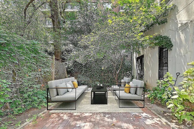 Building Photo - 208 E 31st St Unit 1R Rental