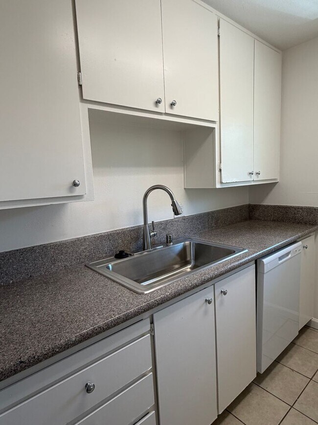 Photo - 6516 Bremen Dr