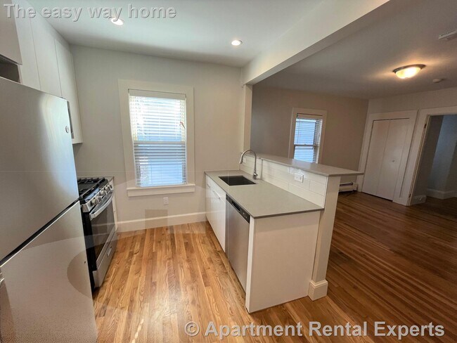 Photo - 222 Banks St Unit #6