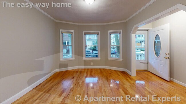 Building Photo - 5 Edgar Terrace Unit #1