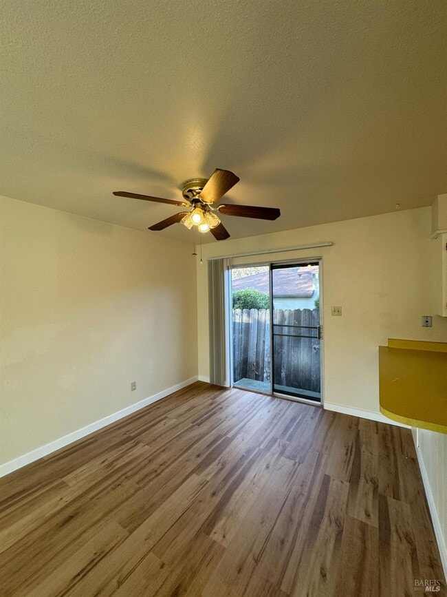 Photo - 308 Annette Ave