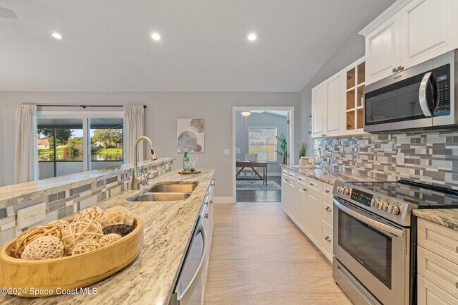 Photo - 1240 Ambra Dr