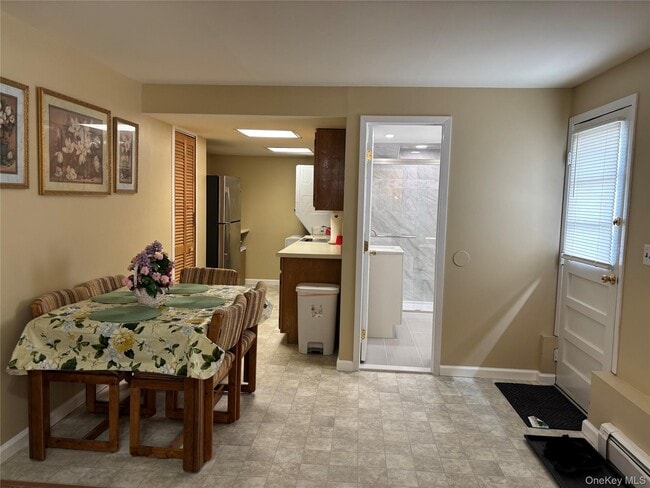 Photo - 293 Concord Ave