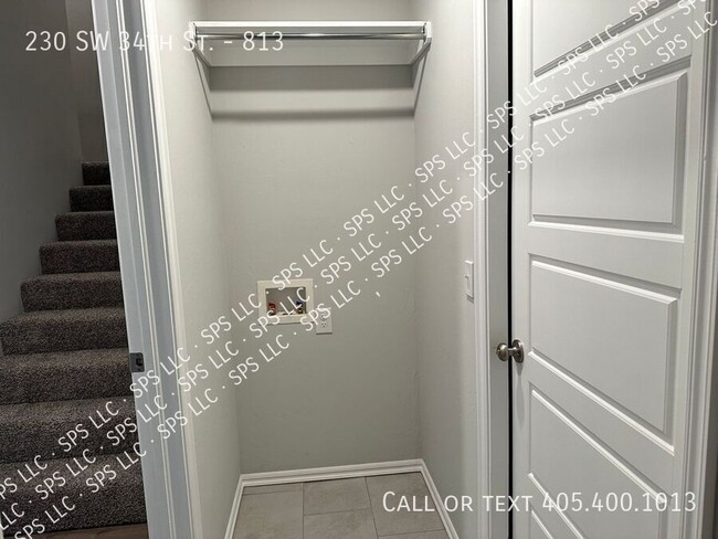 Photo - 230 SW 34th St