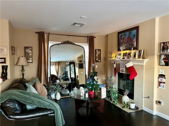 Photo - 1332 Rover Ln