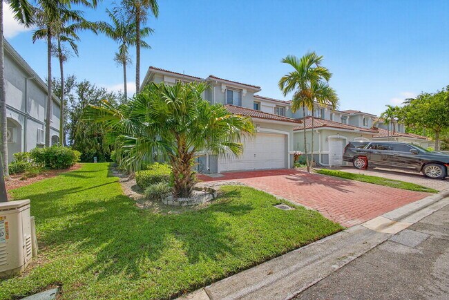 Photo - 2213 Oakmont Dr