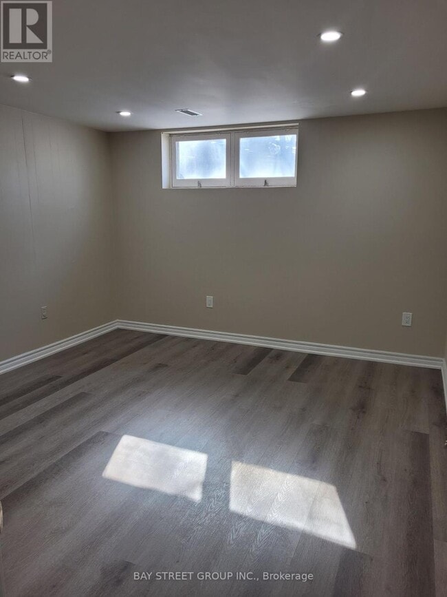 Photo - 3 Sheldonbury Crescent