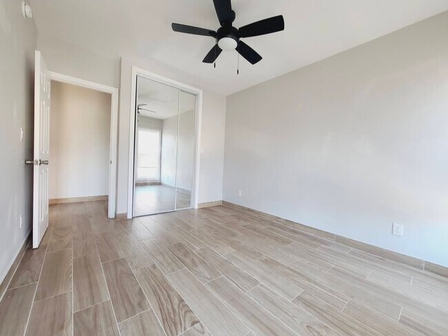 9949 Pinewood Ave Unit 1