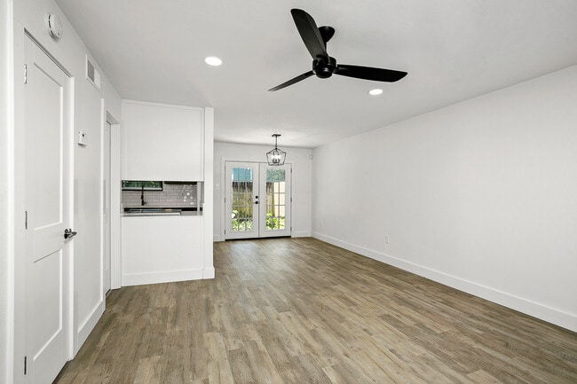 Photo - Zurqui on Fox Run