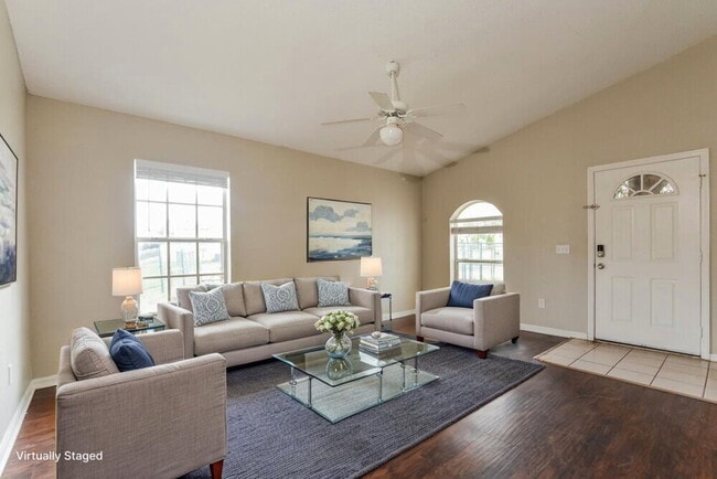 Photo - 208 Diamond Ridge Blvd