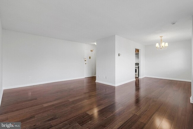 Photo - 3515 Washington Blvd Unit 414