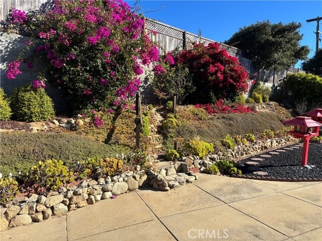 Photo - 1265 Rousch Ave