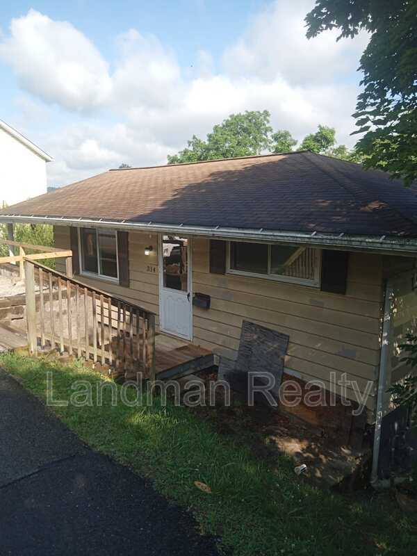 314 Hill St House - House Rental in Belle Vernon, PA | ForRent.com