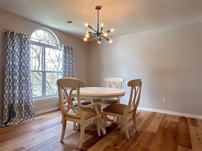 Photo - 12 Valley View Cir