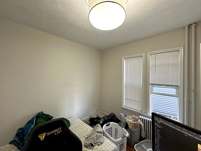 Photo - 157 E Cottage St