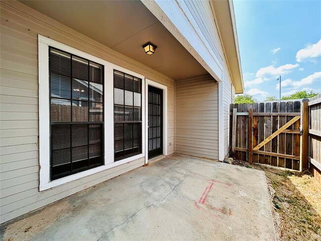 Photo - 9221 Kempler Dr