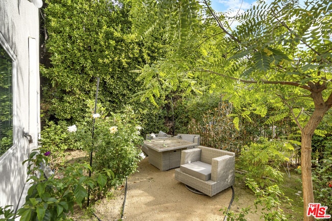 Photo - 12233 Killion St