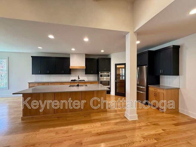 Photo - 8925 Pine Ridge Rd