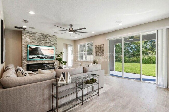 Photo - 7304 Sweeter Tide Trail