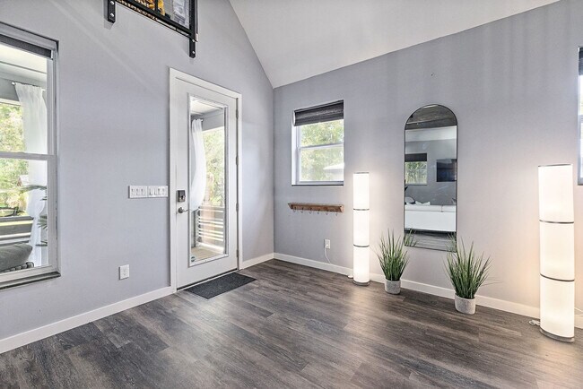 Photo - 52 Florida Ave Unidad ID1281963P