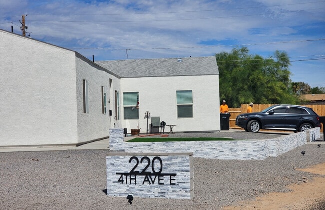 Photo - 220 4th Ave E Unit 1
