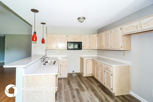 Photo - 2759 Colonial Towers Dr